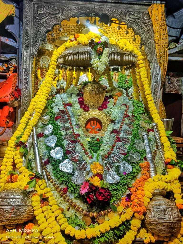 Ayodhya_hanuman_garhi