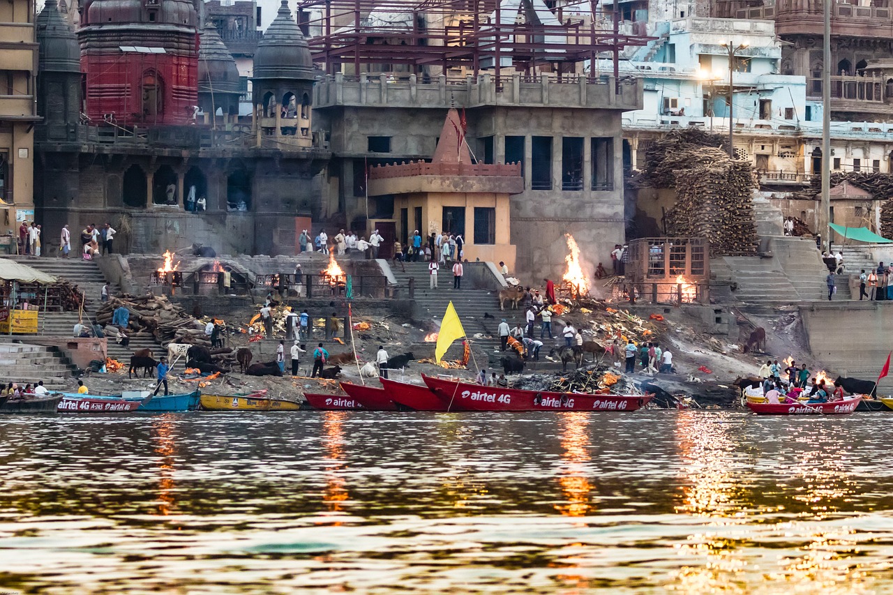 Manikarnika Ghat